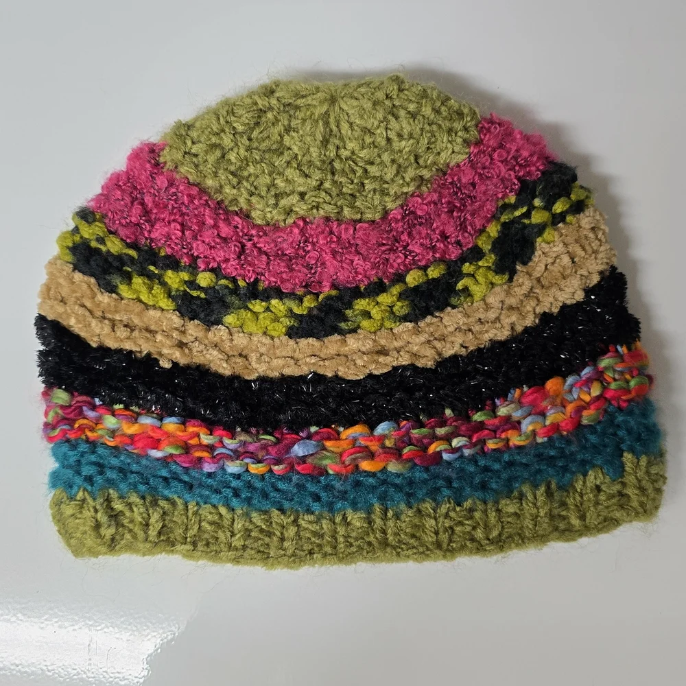 Women's Steve Madden Colorful Chunky Knit Beanie Winter Hat - Picture 2 of 6